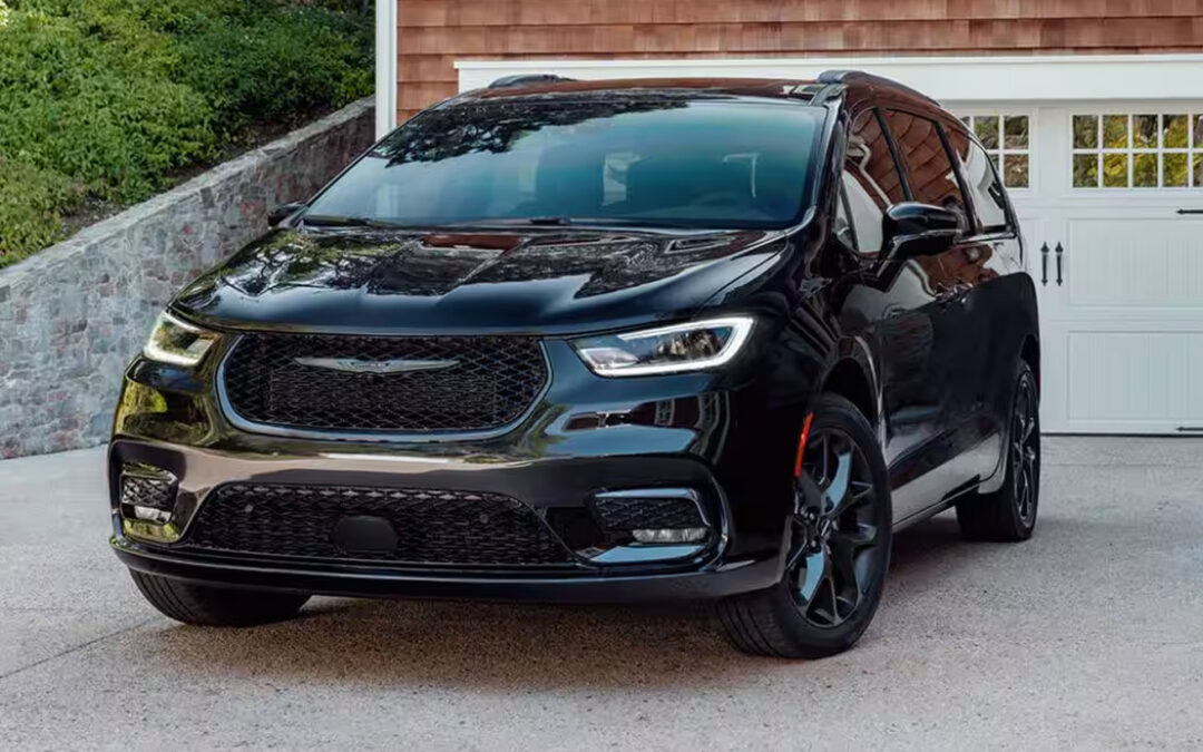 A fully electric Chrysler Pacifica is in the works