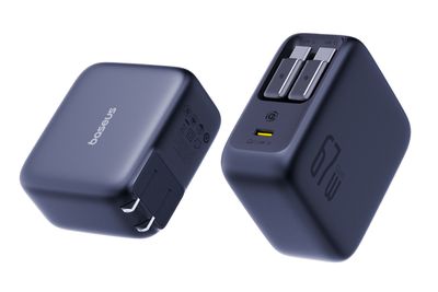 Two different angles of the Baseus’ Enercore dual retractable wall charger.