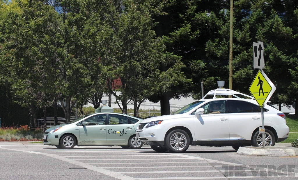 Self-driving cars: Google and others map the road to automated vehicles