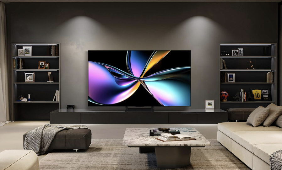 The 55-inch Hisense U7 is a great 4K TV under $600 for Prime Day