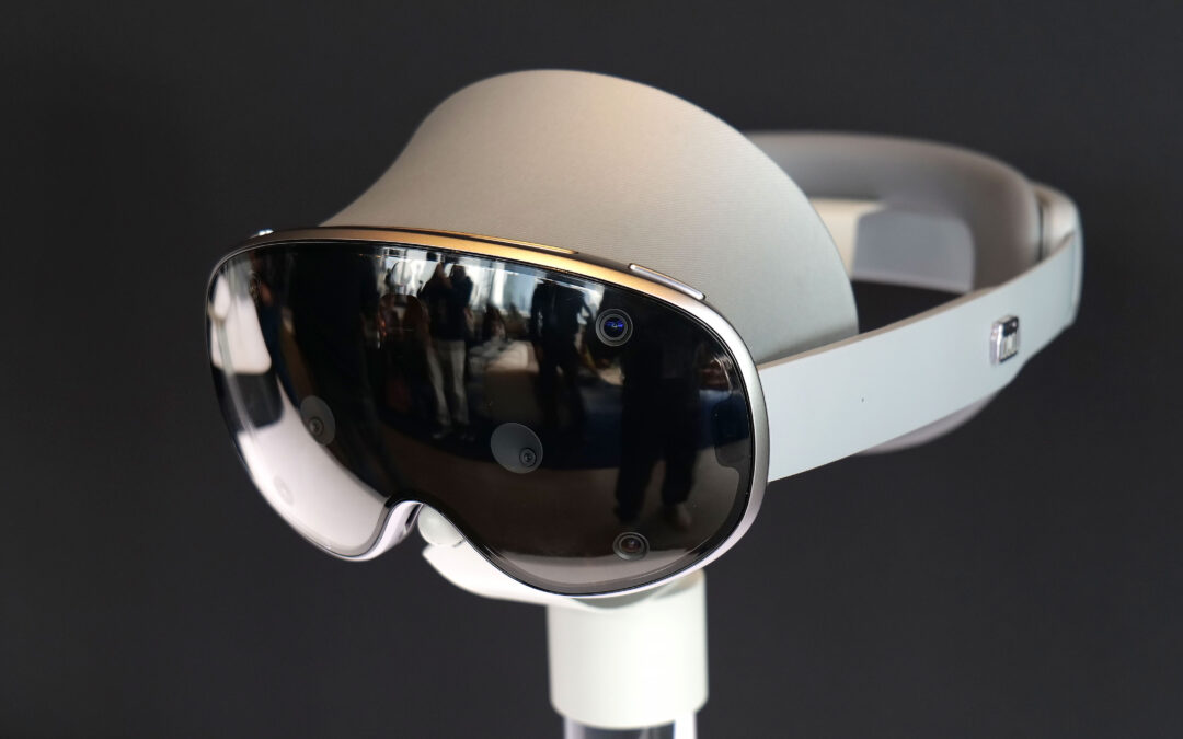 In 2025, tech giants decided smart glasses are the next big thing