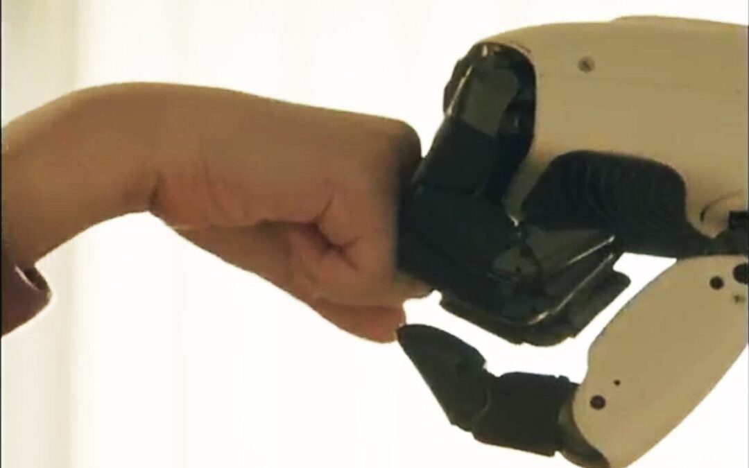 LG teases a new chore-completing home robot