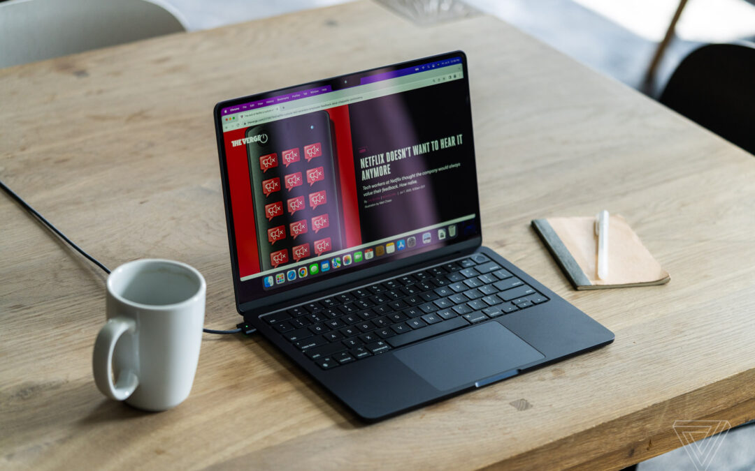 Apple’s M2 MacBook Air is just $599 during Cyber Monday