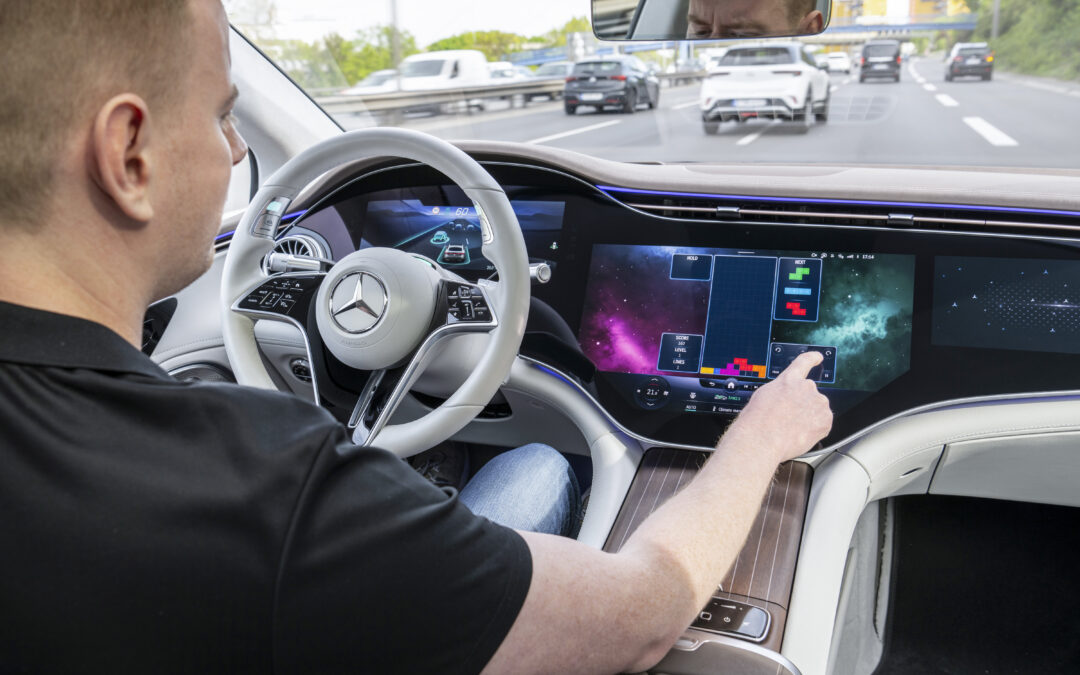 Mercedes temporarily scraps its Level 3 ‘eyes-off’ driving feature