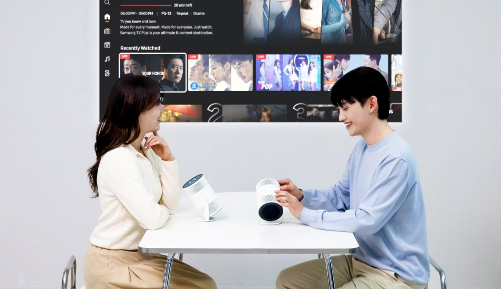 Samsung adds much needed brightness to its Freestyle projector