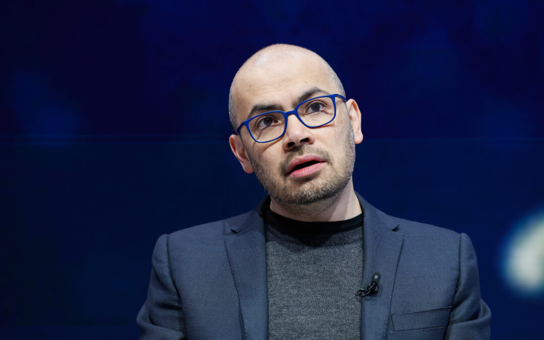 AI labs wage a reputational knife fight at Davos