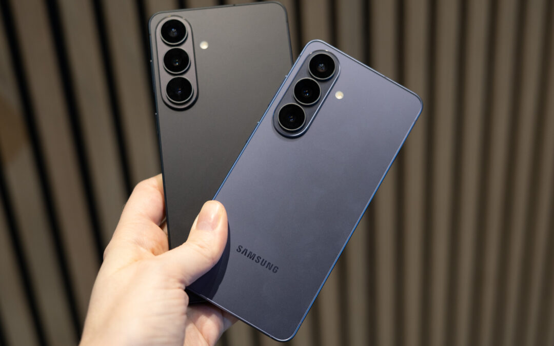 The Galaxy S26 and S26 Plus are more of the same for more money