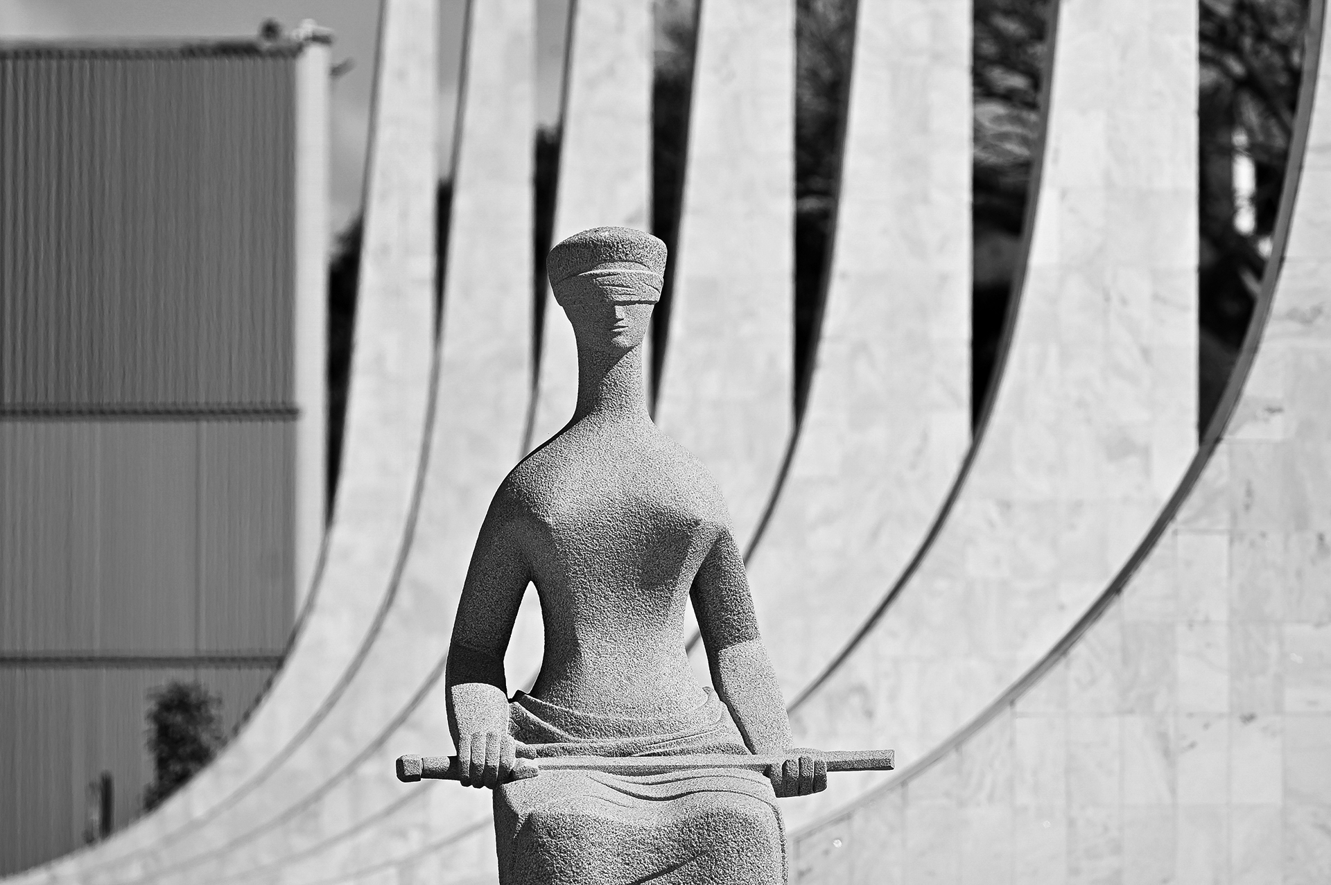 The "justice" statue