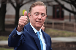 Lamont bill targets prediction markets after Connecticut sports wagering enforcement actions