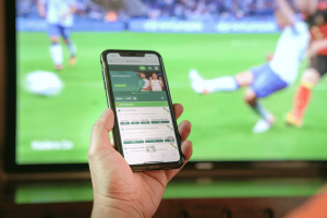 Study warns gambling ads drove soccer betting during 2022 World Cup despite UK safeguards