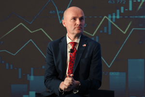 Utah governor escalates fight over prediction market regulation with CFTC chair