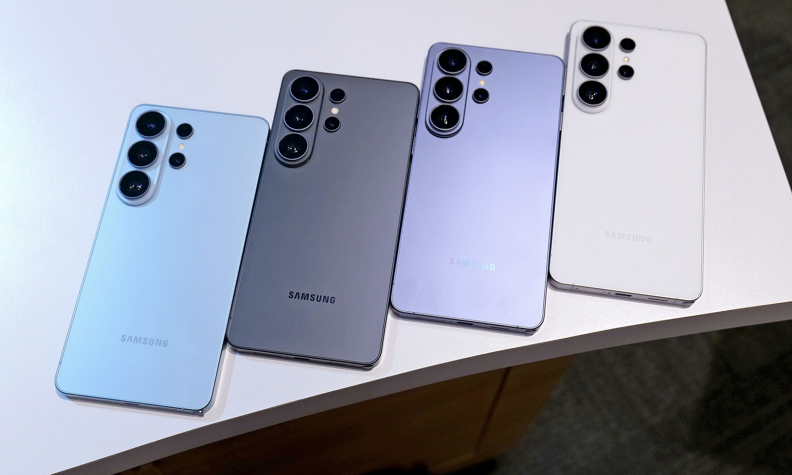 The Galaxy S26 Ultra will be available in four main colors: sky blue, black, cobalt violet and white, along with two more online exclusive hues in silver shadow and pink gold. 
