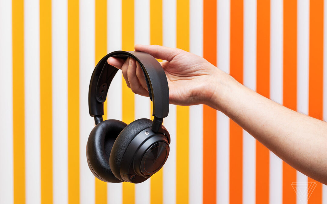 SteelSeries’ feature-packed Nova Pro Wireless headset is $80 off