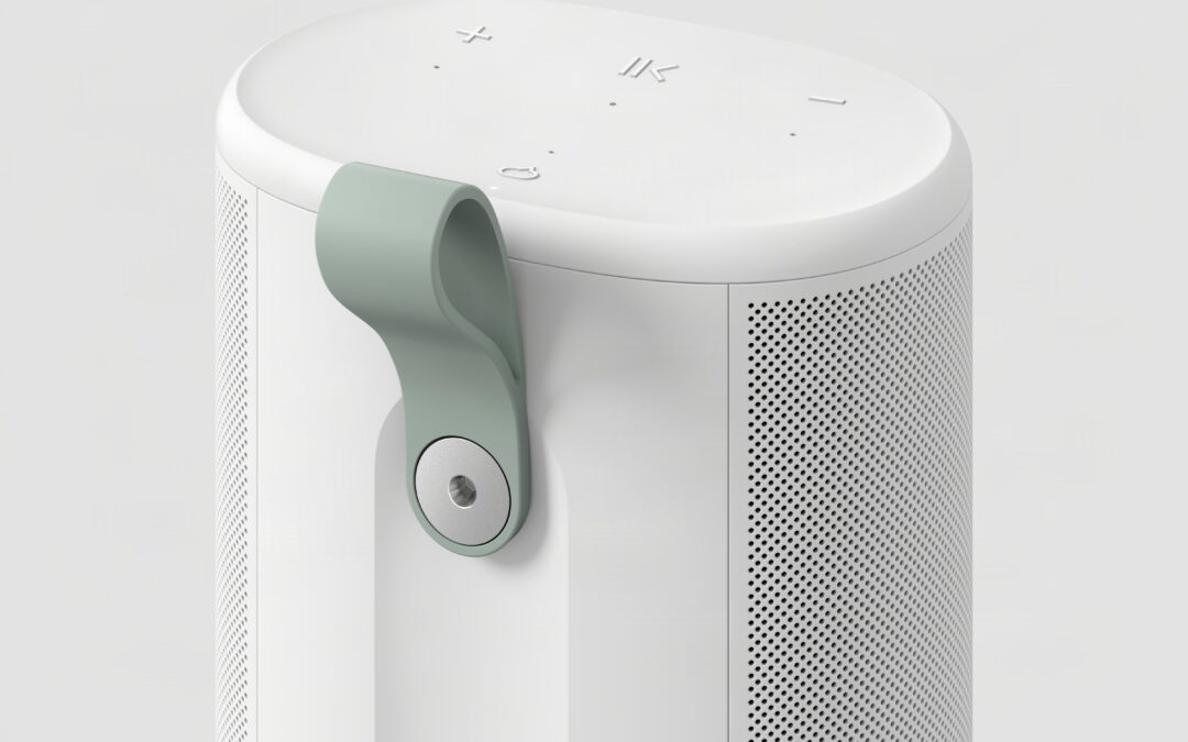 The Sonos Play puts the best parts of the Era 100 in a portable speaker