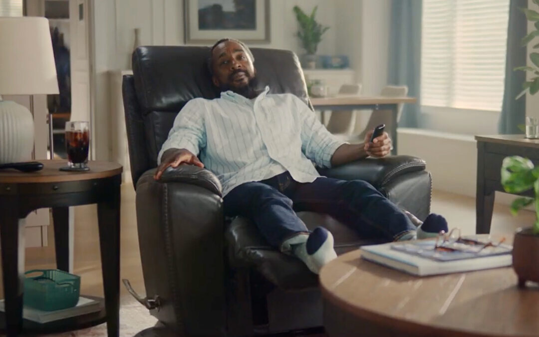 La-Z-Boy’s recliners and sofas are getting built-in Klipsch speakers