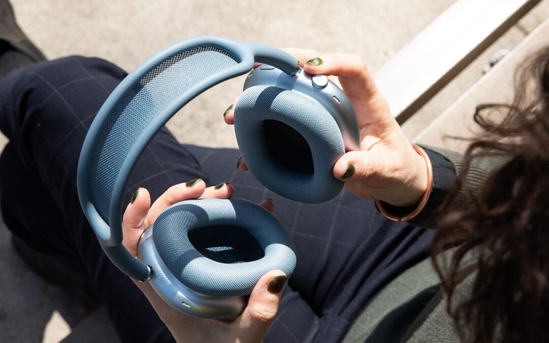Apple’s AirPods Max 2 headphones are still $150 off — for now