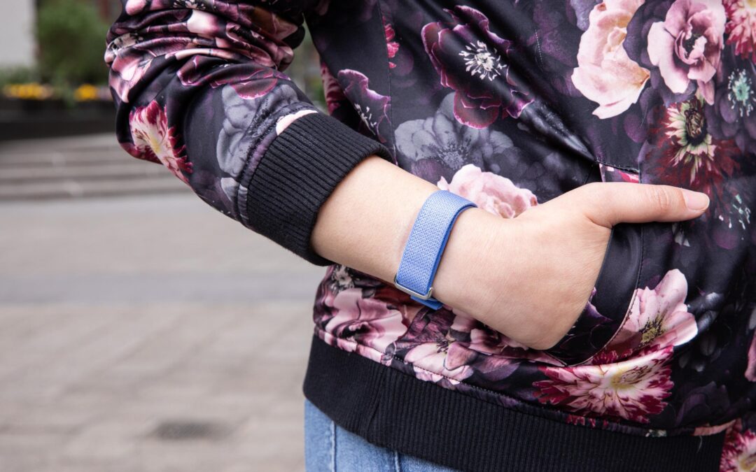 The Fitbit Air takes a smarter approach to the AI health dumpster fire