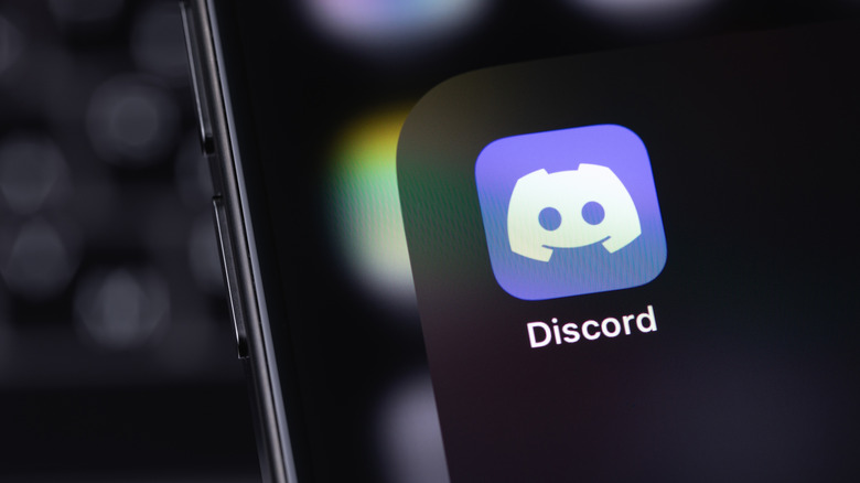 Open-source Discord alternatives: What Stoat and Element actually fix