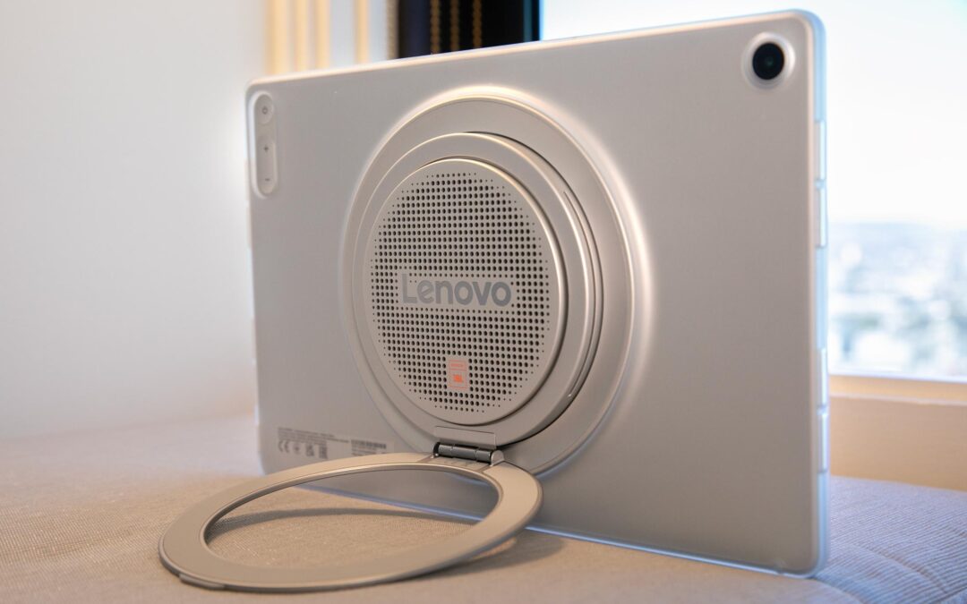 Lenovo’s next tablet has a thick speaker bump and an upgraded kickstand