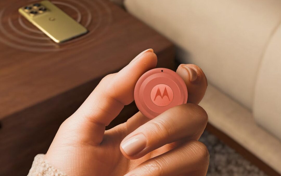 Moto’s Tag 2 tracker is $20 for a limited time