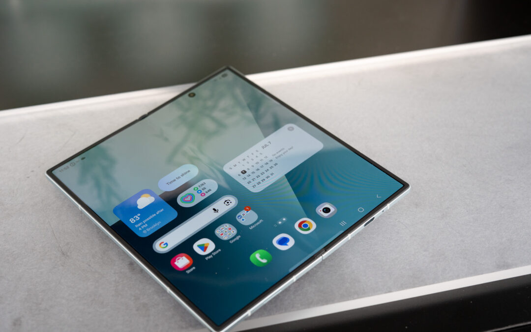 Samsung’s new foldable display is harder to crease and damage