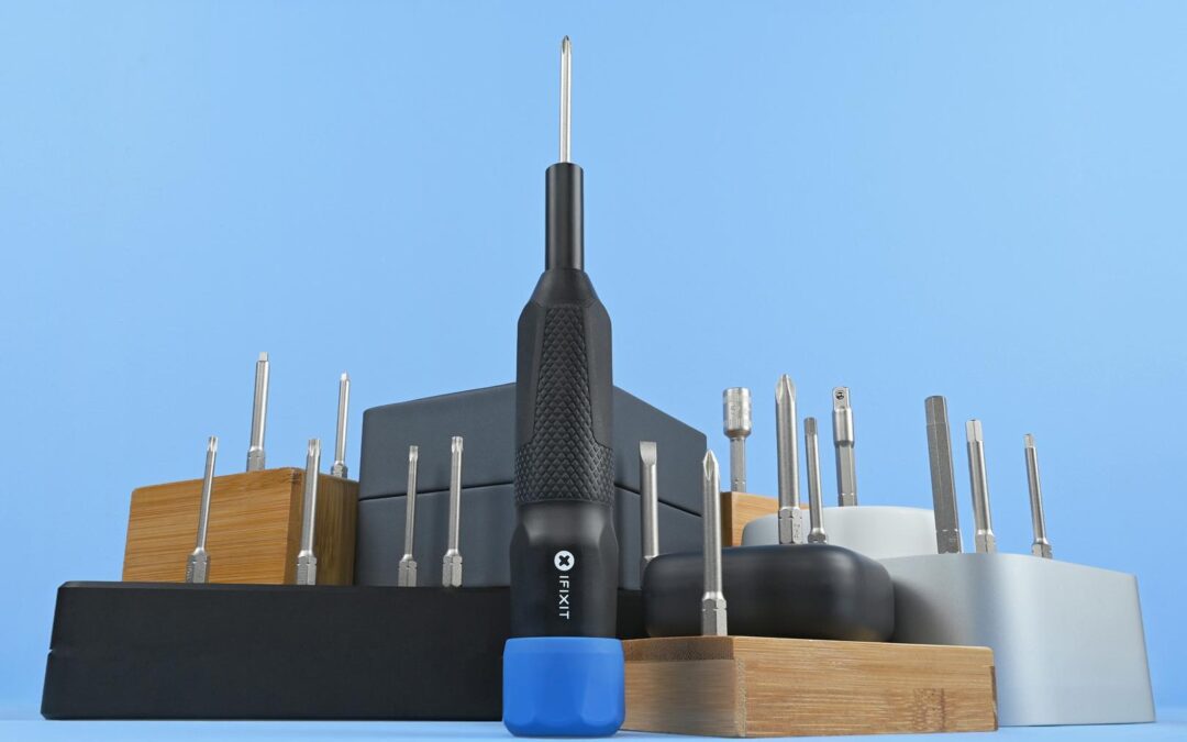 iFixit has a new toolkit for fixing appliances, building furniture, and household repairs
