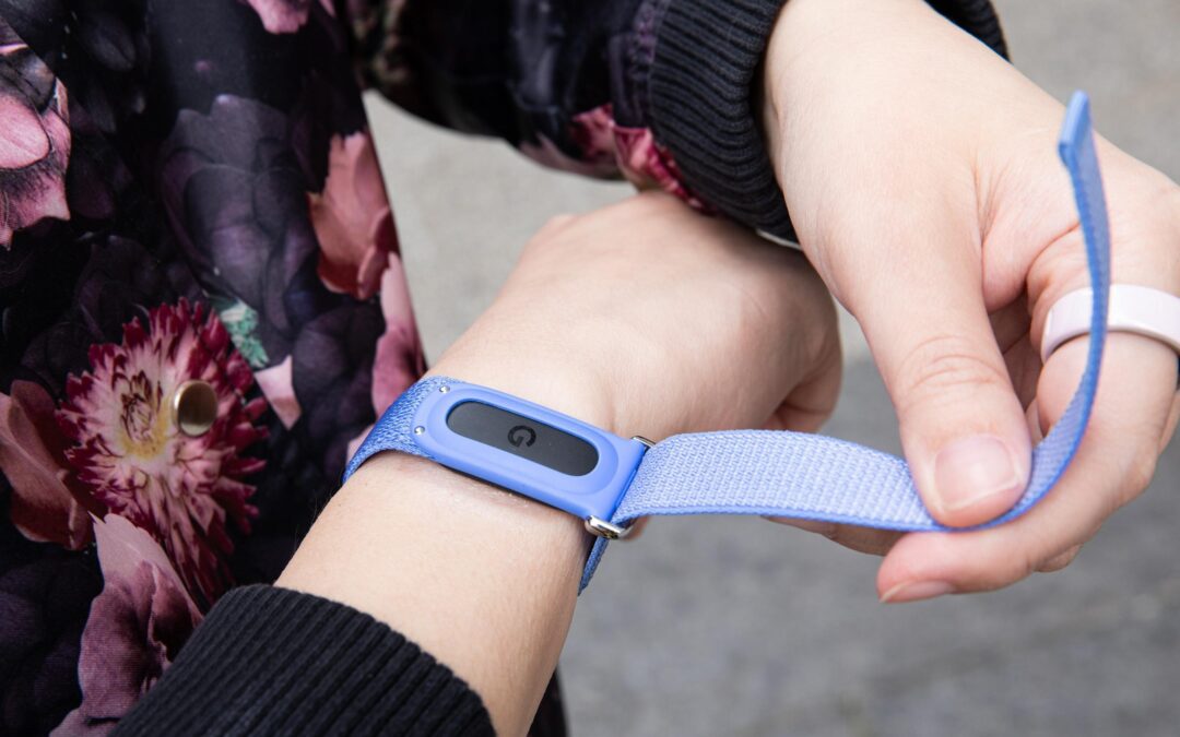 Your Fitbit data can now connect directly to Apple Health
