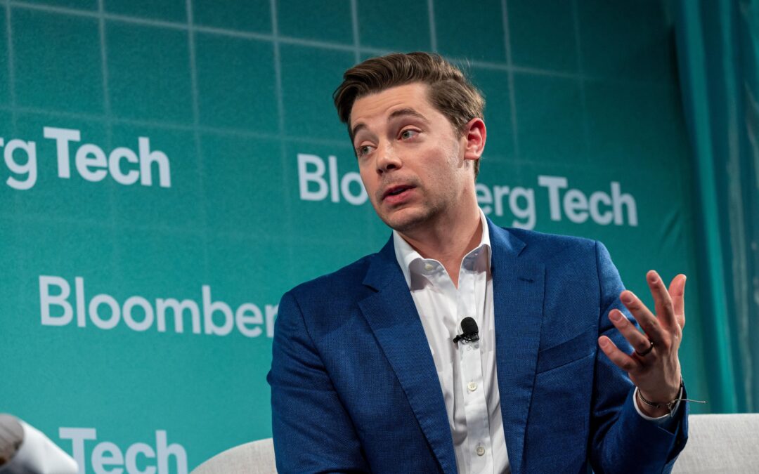 Another OpenAI executive takes off