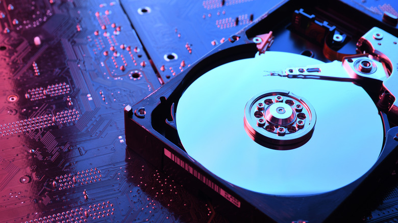 What’s the difference between volatile and non-volatile memory?