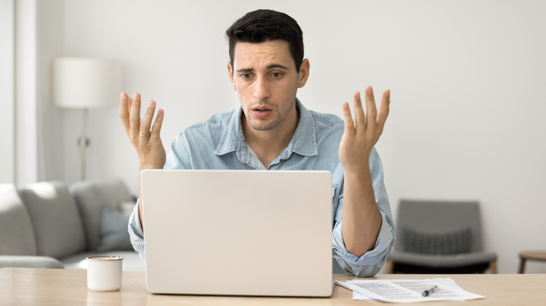 What causes a stuck pixel on your laptop and can it be fixed?