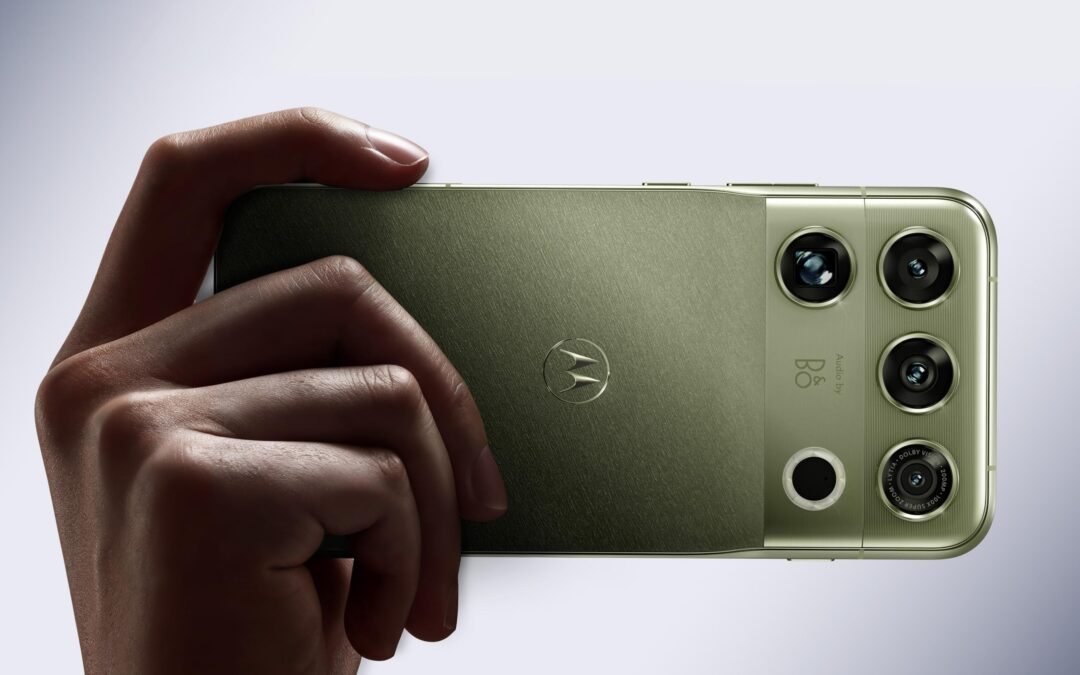 Motorola’s wild-looking Signature 27 runs Qualcomm’s new Extreme chipset