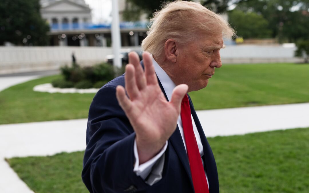Trump’s “Most EXCLUSIVE DINNER IN THE WORLD”